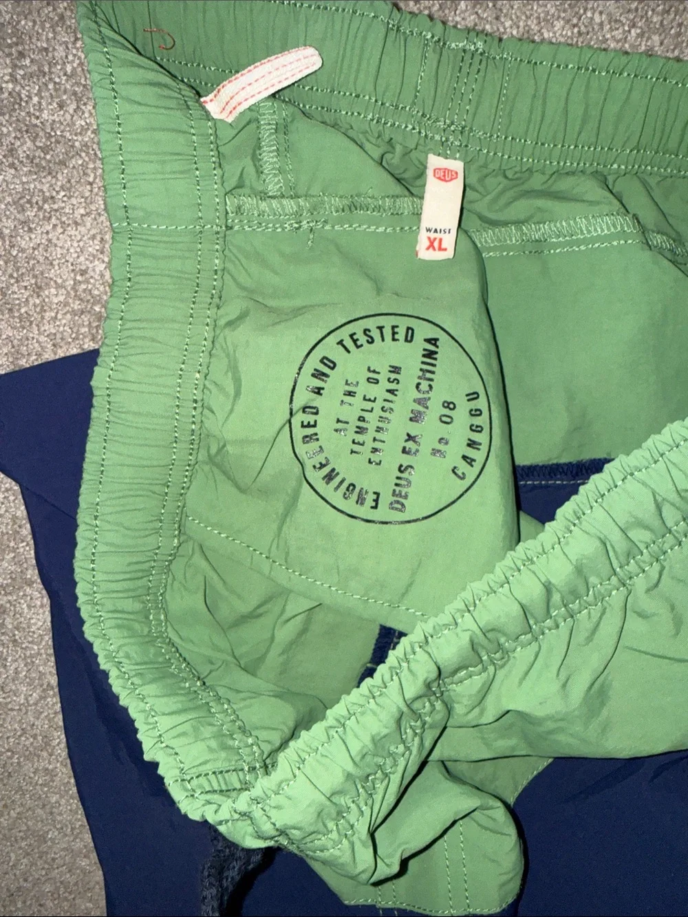 Deus Ex Machina Sandbar swim trunks boardshorts XL 7” inseam